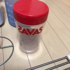 キッチン用品　シェイカー　水筒　美顔器　調味料入れ　早めの連絡の方優先の画像