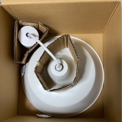 取引決定　ペンダントライト　白　ほぼ未使用の画像