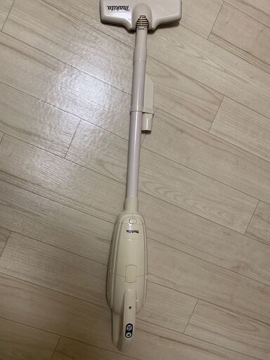 充電式クリーナー【マキタ　CL105DWI】