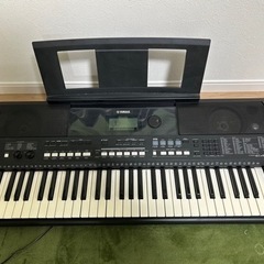 電子ピアノ