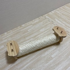 チャオちゅーる、缶詰、爪研ぎセット　猫の画像