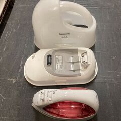 ☆中古¥1500！Panasonic　コードレススチールアイロン