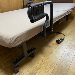 介護用電動ベッド