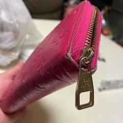 LV
モノグラムアンプラント✨️😊訳ありです😖本日限定価格‼️の画像
