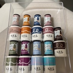 お茶と交換！ダイソー ジェルネイル 9色セット 未開封あり