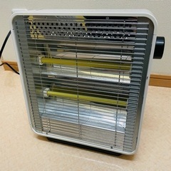【コイズミ】電気ストーブ　2015年製