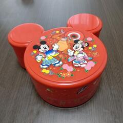 ディズニー　お重箱型　菓子入れ