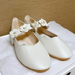 新品 女の子 子供靴 22cm 結婚式 発表会 七五三 白 花 入学式