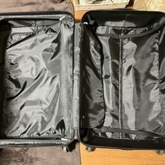 取引中　大型キャリーケース　キャリーバッグ　スーツケース　連泊用の画像