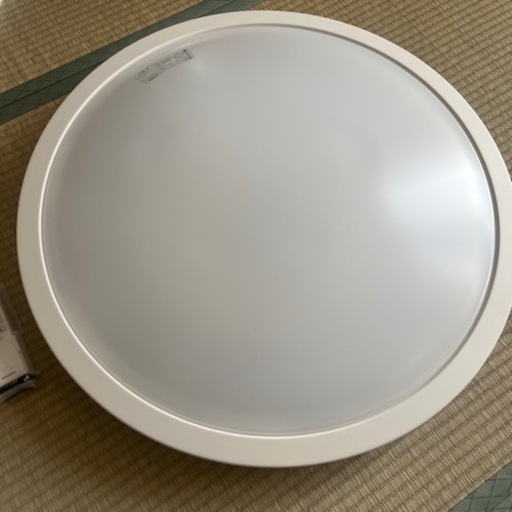 値下げしました。LED照明　リビング用と6畳用の2点　リモコン付き