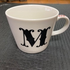 イニシャルマグカップ　アルファベットM  大容量マグ