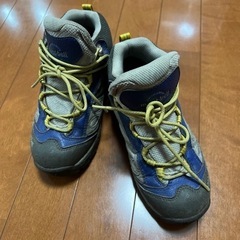 モンベル　アウトドアシューズ 20.0cm