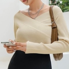 【美品】レディース　ニットの画像