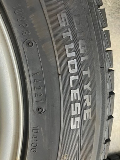 ジムニ　スタッドレスタイヤセット　ダンロップ　WINTERMAXX　SJ8+　175/80R16　2021年製　タイヤバリ溝
