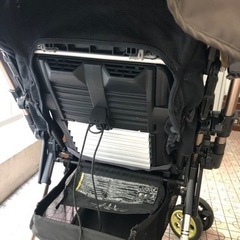 コンビ のベビーカー の画像