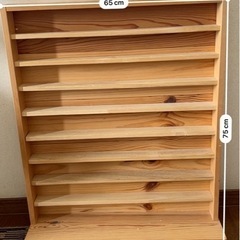 トミカ、プラレール収納棚