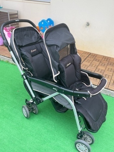 アップリカ　2人乗りベビーカー　ハンドル両体面式　値下げさしました！