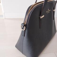 kate spade NEW YORK レザー ブラック ハンドバックの画像