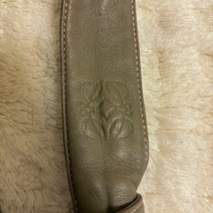 ロエベ　ショルダーバックの画像