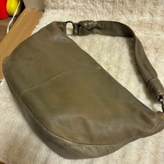 ロエベ　ショルダーバックの画像