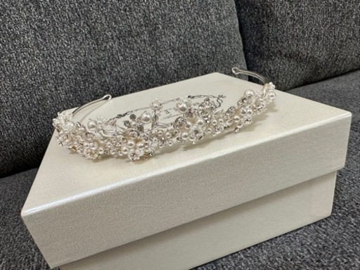 ウェディングティアラ