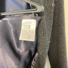 スーツ  紺色の画像