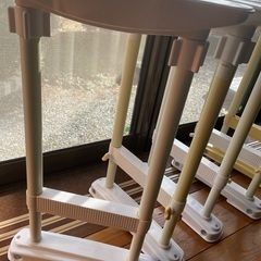 地震対策に！　家具転倒防止　51センチ〜　残り3個の画像