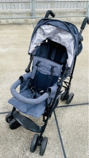 キンダーワゴン　ブルーデニム