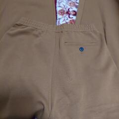 UNIQLOワイドフィットカーブジャージパンツの画像