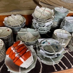 無料　今日まで！　食器、茶碗、急須、とっくりなどの画像