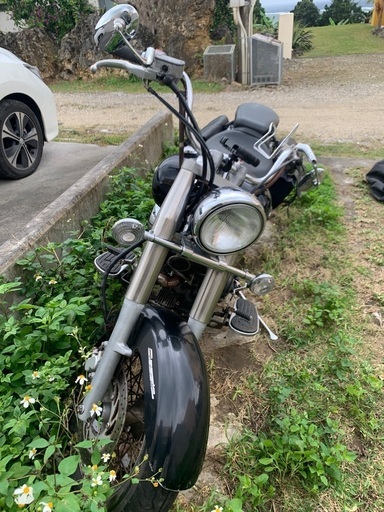 【商談中】ドラッグスター400クラッシック※2月の中旬頃石垣島を離れる為それまてに取引き可能な方