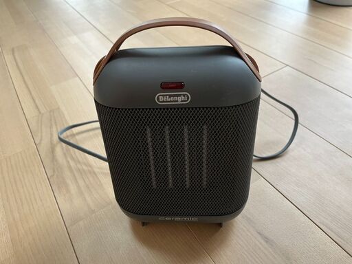セラミックファンヒーター（De'Longhi /デロンギ）・グッドデザイン賞受賞