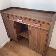 【販売済】キャビネット　少し傷ありの画像