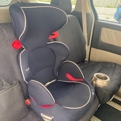 コンビ製　ジュニアシート　チャイルドシート