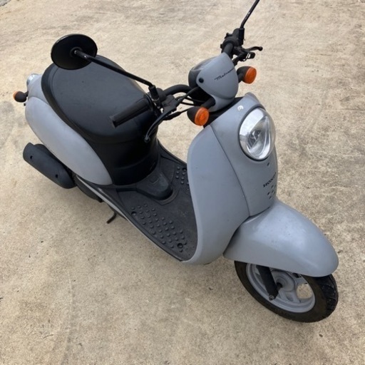 15000円　ホンダクレアスクーピー　エンジンかかりますが異音あり