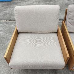 椅子２脚の画像