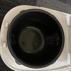 炊飯器アイリスオーヤマの画像