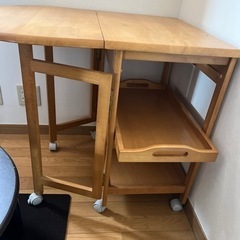 机、テレビ台などにの画像