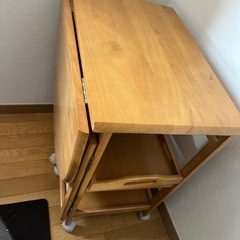 机、テレビ台などにの画像