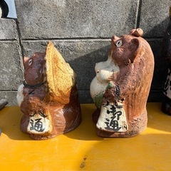 夫婦たぬき置物の画像