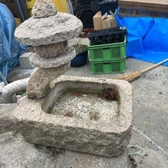 御影石　水灯籠の画像