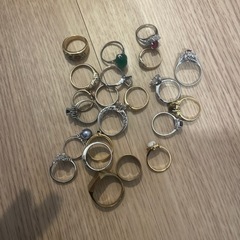 ネックレス　指輪（2/24まで）の画像