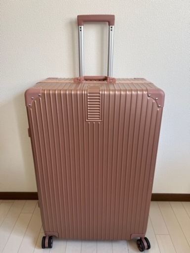 アルミ合金製のキャリーケース スーツケース　ピンク　32インチ ラージ
スーツケース