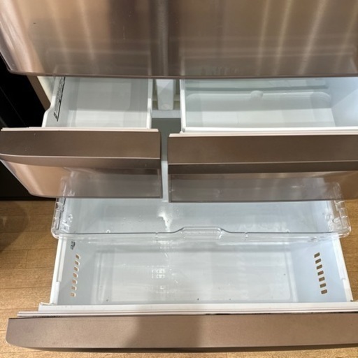 TOSHIBA 2014年製 618L 6ドア 冷蔵庫 GR-F62FX 0128-25