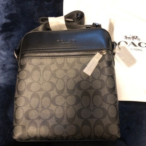 COACHメンズショルダーバッグ?