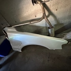33シーマ車外フェンダーの画像