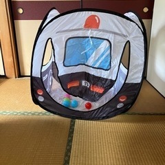 【お値下げしました！】ボールハウスセット　パトカー