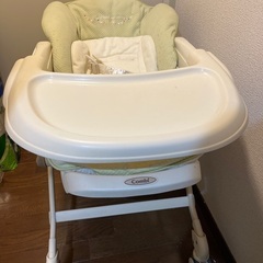 【取引中】コンビ　ハイローチェア　の画像