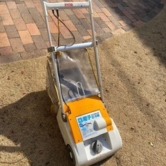 電子芝刈機 RYOBI  LM-2810の画像