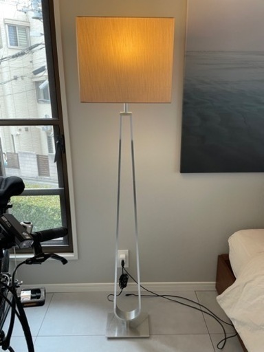【美品】IKEA スタンドライト　KLABB lamp floor
